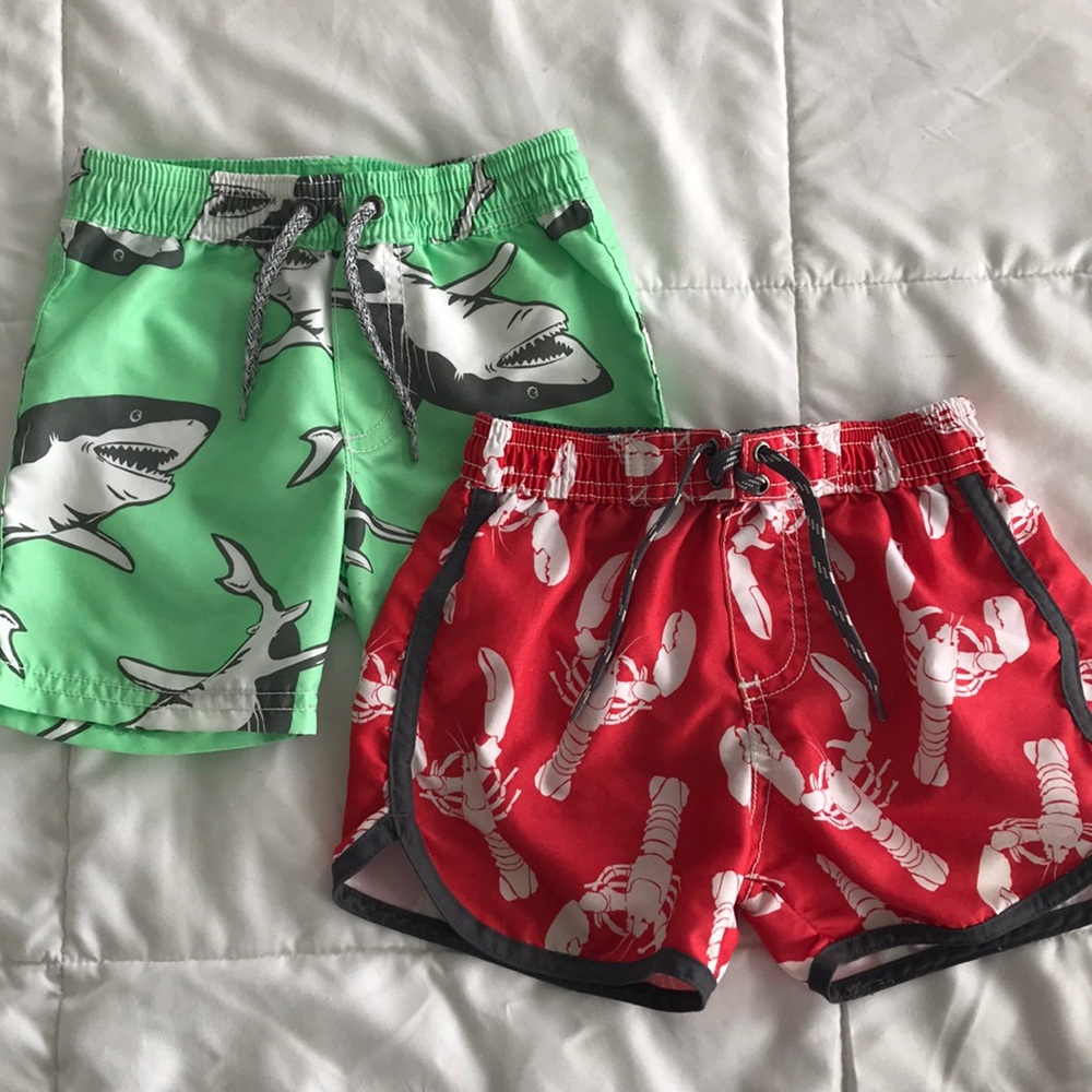 Carter’s 18 mo swim trunks lobster and shark print